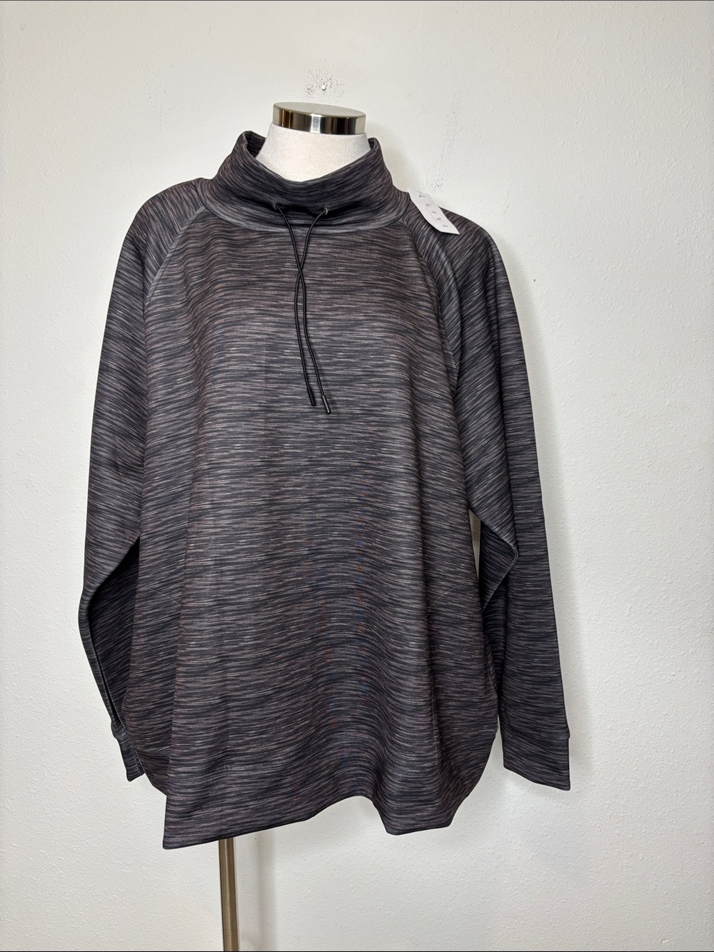 Livi Active Charcoal Space-Dye Funnel Neck Pullover